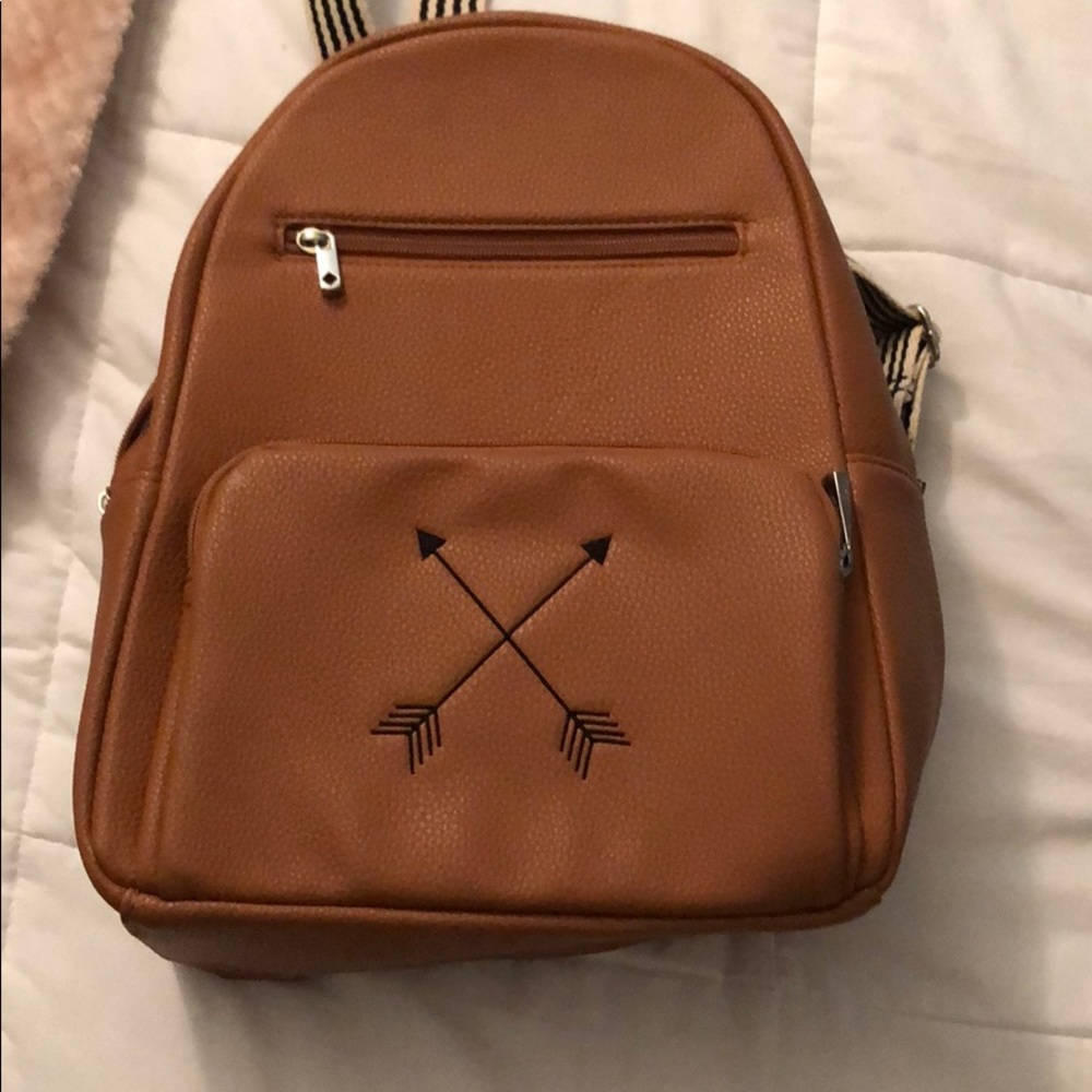 Thirty-One Boutique Backpack Caramel